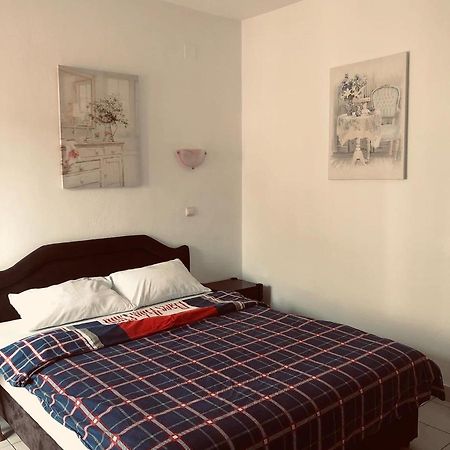 بودفا Studio Apartments Kul المظهر الخارجي الصورة