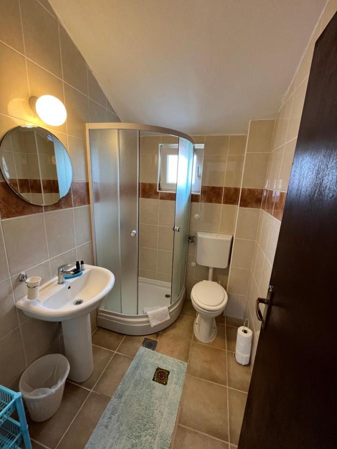 بودفا Studio Apartments Kul المظهر الخارجي الصورة