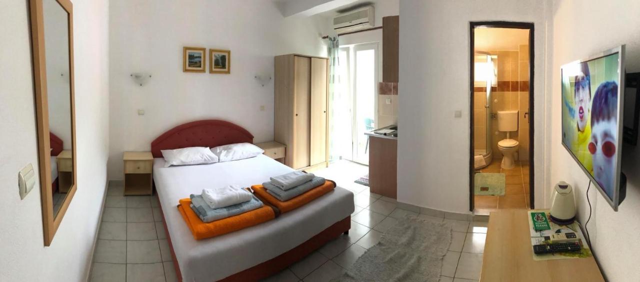 بودفا Studio Apartments Kul المظهر الخارجي الصورة
