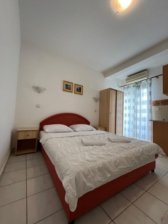 بودفا Studio Apartments Kul المظهر الخارجي الصورة