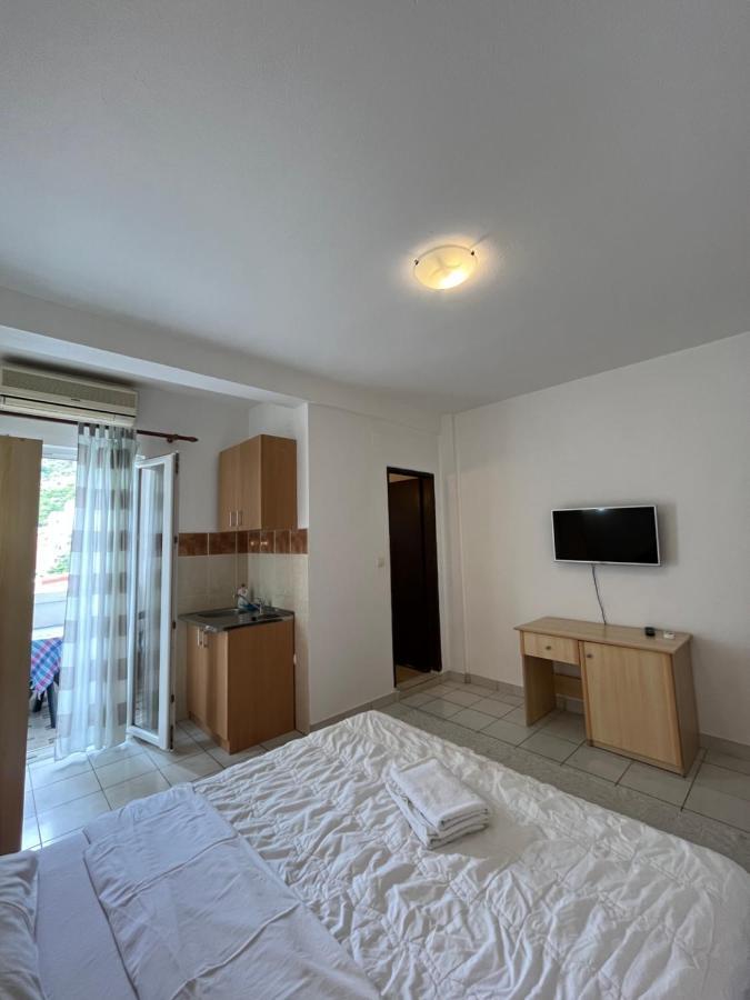 بودفا Studio Apartments Kul المظهر الخارجي الصورة
